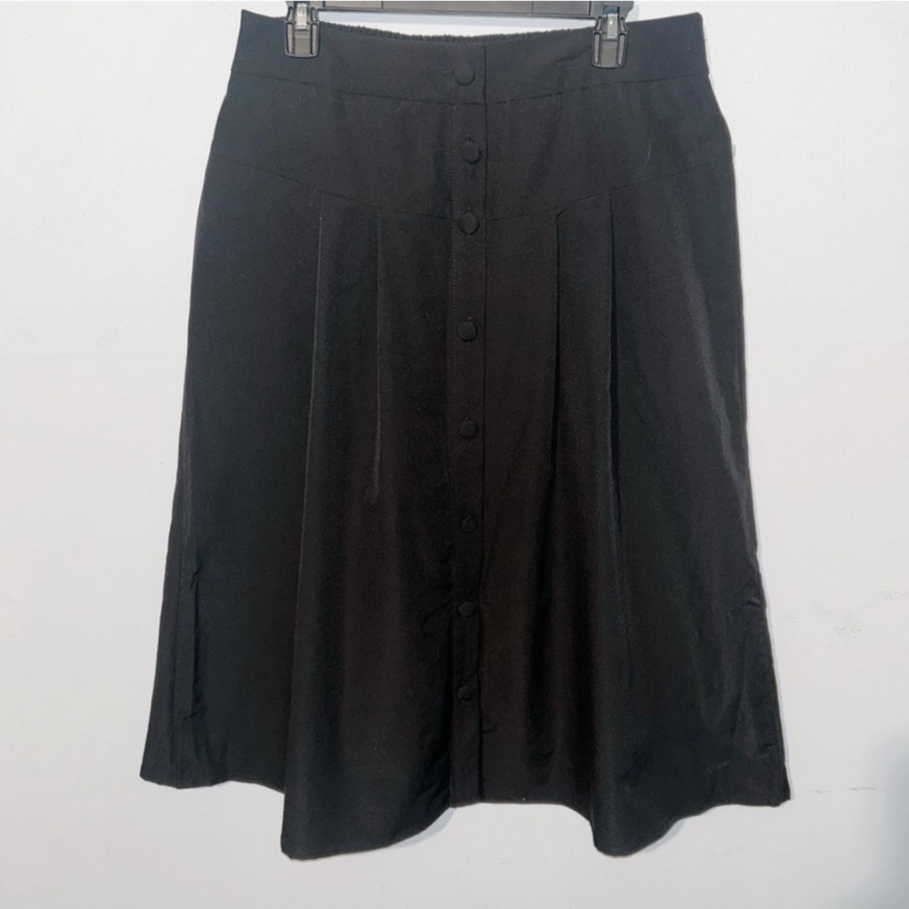 Versona Black A-Line Button-Front Skirt